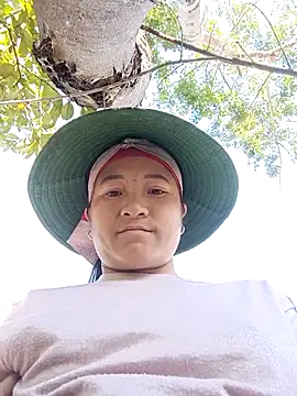 Snapshot of Love-Mama33 chatting on November 30, 2:34 am Love-Mama33 online show from November 30, 2:34 am