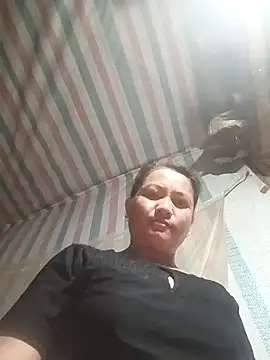 Snapshot of Love-Mama33 chatting on October 30, 10:50 pm Love-Mama33 online show from October 30, 10:50 pm