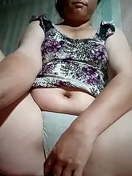 Love-Mama33 online show from April 18, 10:54 pm