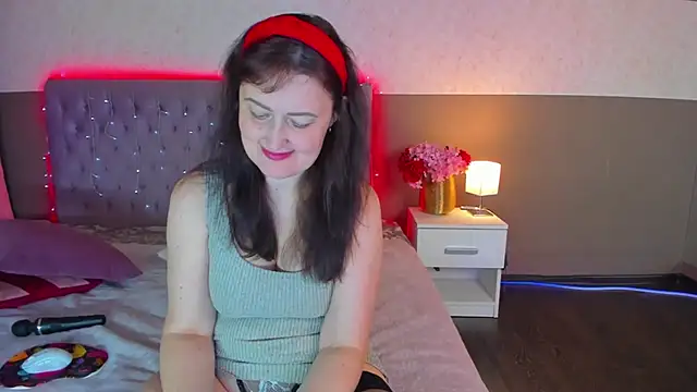 NathalyStars online show from March 4, 1:41 pm