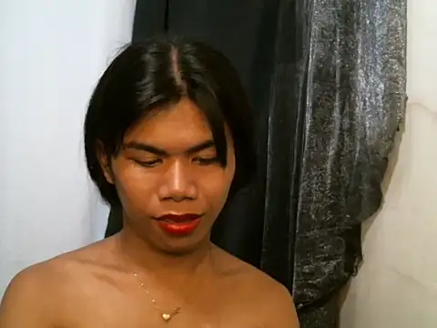 alezandraxx online show from October 4, 4:36 am