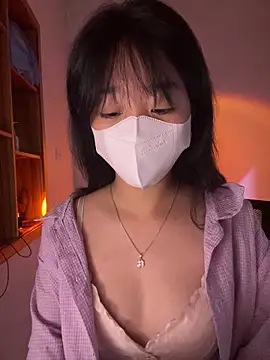 Snapshot of chuppy03 chatting on October 17, 3:14 pm chuppy03 online show from October 17, 3:14 pm