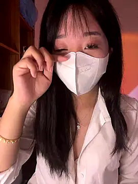 Snapshot of chuppy03 chatting on September 27, 1:28 pm chuppy03 online show from September 27, 1:28 pm