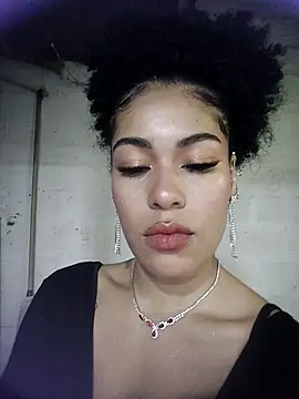 delaylacruz online show from November 11, 1:33 am