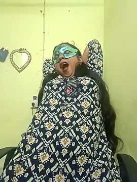 Snapshot of baurisilpi chatting on November 3, 5:27 pm baurisilpi online show from November 3, 5:27 pm