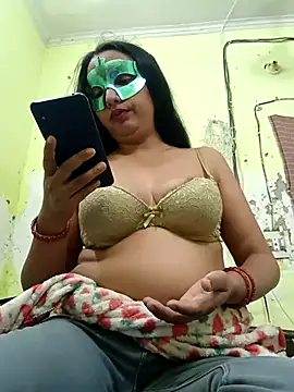 Snapshot of baurisilpi chatting on November 23, 6:07 pm baurisilpi online show from November 23, 6:07 pm