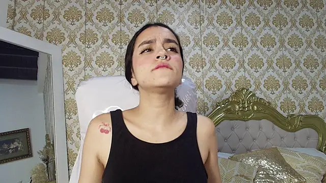 JessB  online show from March 16, 7:49 pm