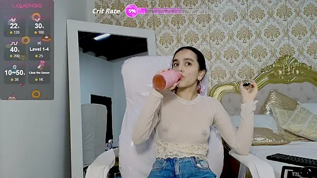 JessB  online show from September 20, 7:08 pm