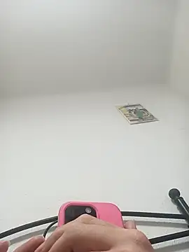 gigolobcn online show from April 12, 3:54 am