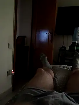 gigolobcn online show from October 4, 1:45 pm