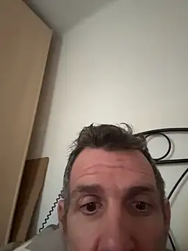 gigolobcn online show from February 11, 10:59 am