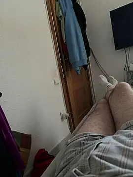 gigolobcn online show from February 24, 3:35 pm