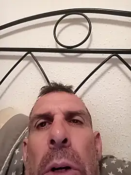 gigolobcn online show from March 15, 6:42 am