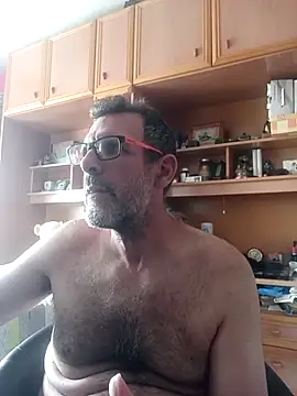 Snapshot of gigolobcn chatting on May 8, 12:53 pm gigolobcn online show from May 8, 12:53 pm