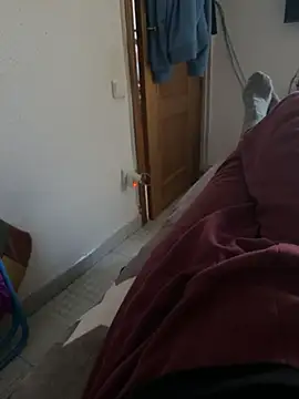 gigolobcn online show from February 12, 1:33 pm