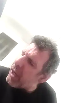 gigolobcn online show from March 11, 4:28 am