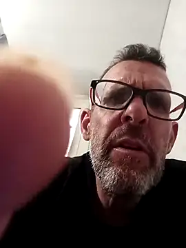 gigolobcn online show from March 23, 2:28 pm