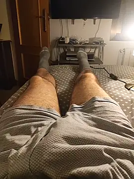 gigolobcn online show from October 11, 3:07 am