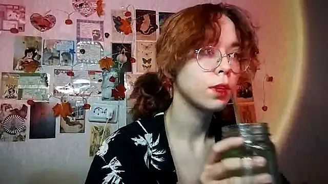 Snapshot of Ieadership chatting on December 15, 3:29 pm Ieadership online show from December 15, 3:29 pm