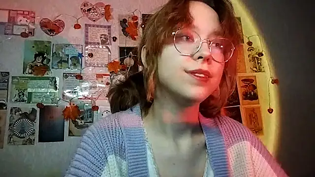 Snapshot of Ieadership chatting on November 22, 2:05 pm Ieadership online show from November 22, 2:05 pm