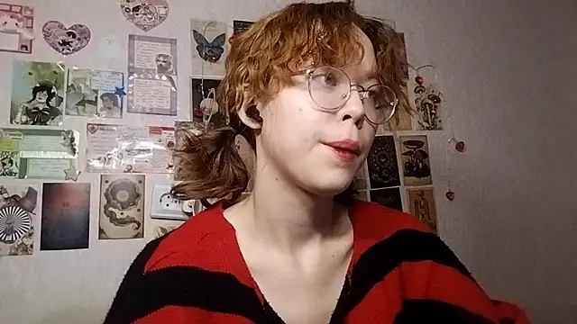 Snapshot of Ieadership chatting on October 24, 1:10 pm Ieadership online show from October 24, 1:10 pm