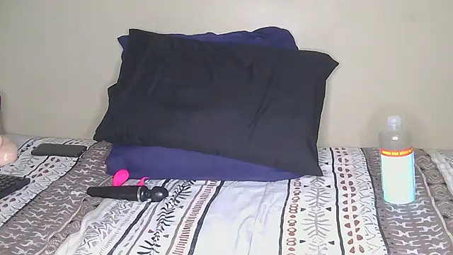 CherieBlushX online show from April 13, 4:16 am