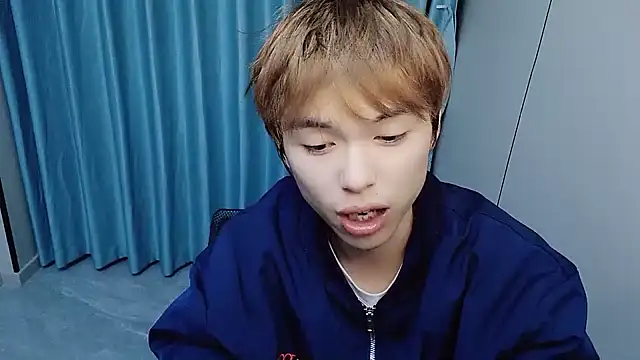 w5206t online show from April 3, 6:58 pm