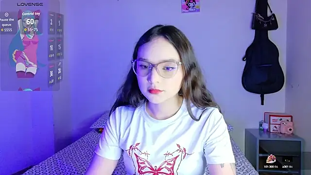 Snapshot of daihanae_2 chatting on September 9, 11:25 pm daihanae 2 online show from September 9, 11:25 pm