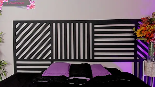 Emma  clark  online show from October 12, 3:35 pm