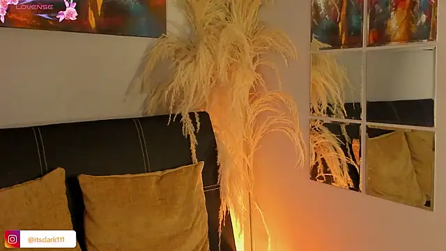 Emma  clark  online show from February 12, 1:11 pm