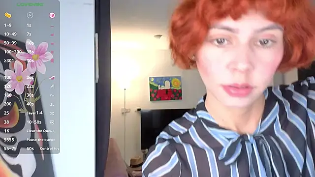 Snapshot of colette_e chatting on June 12, 5:27 am colette e online show from June 12, 5:27 am