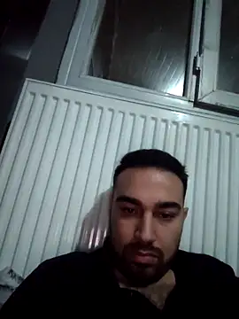 Aliii1657 online show from February 13, 9:48 pm