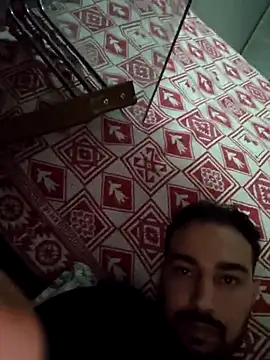 Aliii1657 online show from December 1, 12:00 am