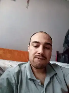 Aliii1657 online show from May 16, 3:33 pm