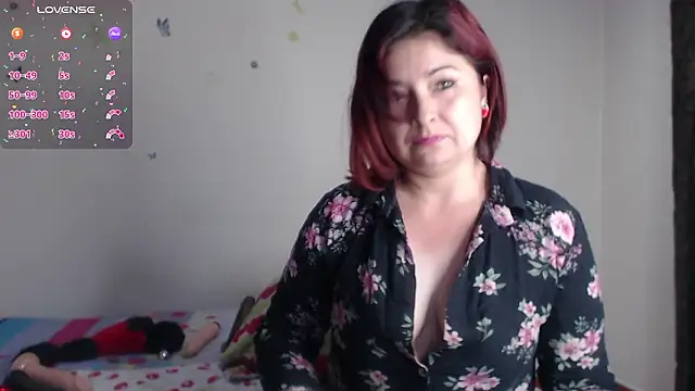 evangeline lover online show from March 5, 12:13 pm