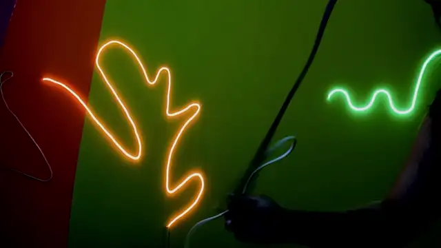 Lili milk20 online show from April 9, 7:20 pm