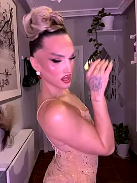 Snapshot of lacattiva chatting on November 20, 5:13 pm lacattiva online show from November 20, 5:13 pm