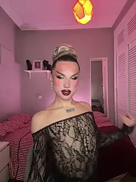 lacattiva online show from February 11, 4:18 pm