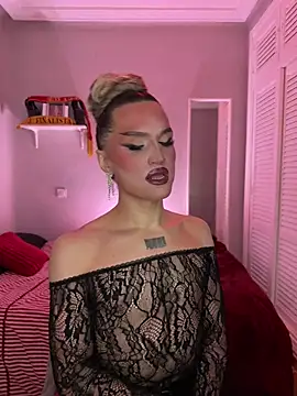 lacattiva online show from February 13, 3:34 pm