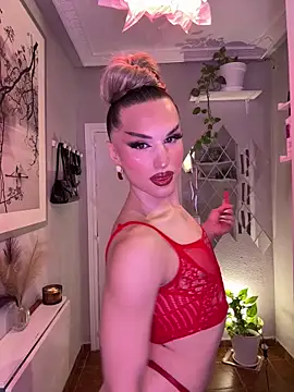 Snapshot of lacattiva chatting on November 24, 2:22 am lacattiva online show from November 24, 2:22 am