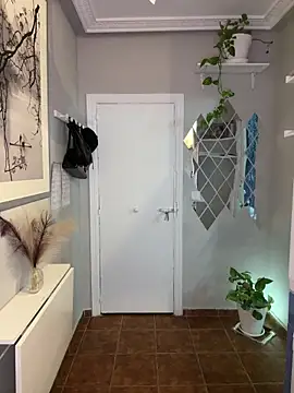 lacattiva online show from December 20, 2:20 pm