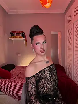 lacattiva online show from February 18, 4:32 am