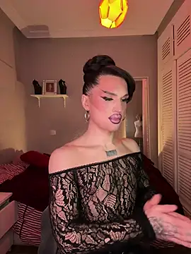 lacattiva online show from March 3, 8:16 pm