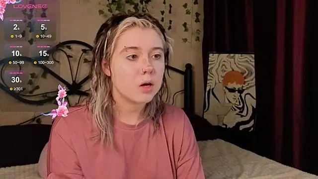 IrisSoCute online show from November 11, 7:25 am