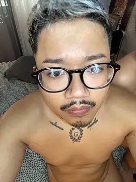 Wild2XXX online show from November 1, 9:58 am