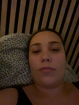 Wild2XXX online show from November 17, 6:45 pm