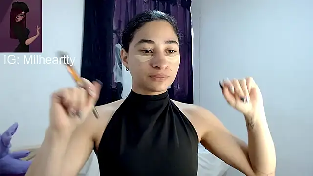 Snapshot of heartty_Milah chatting on November 1, 6:57 pm heartty Milah online show from November 1, 6:57 pm