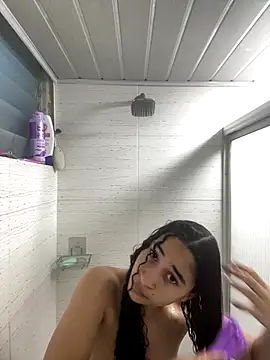 Snapshot of heartty_Milah chatting on October 23, 7:34 pm heartty Milah online show from October 23, 7:34 pm