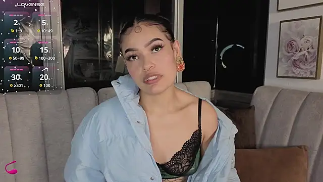 Snapshot of Cleo-smith chatting on October 22, 2:11 am Cleo-smith online show from October 22, 2:11 am