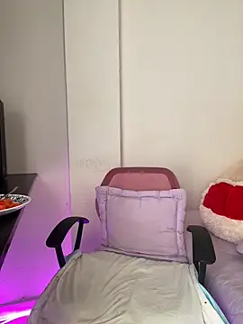 Zara Bel online show from February 5, 6:15 pm